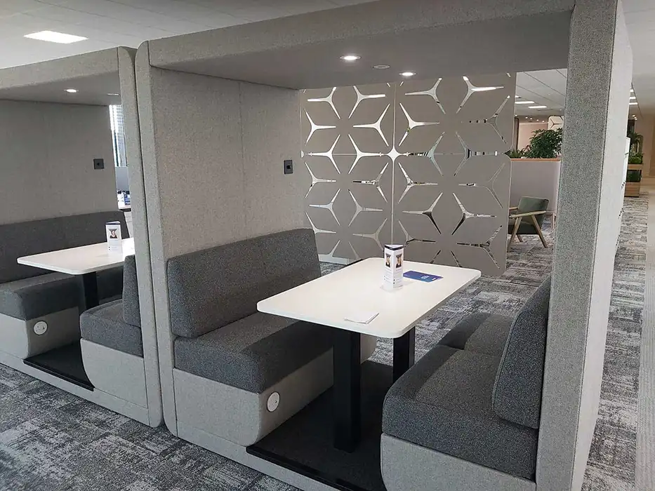 Cuddle open meeting booths