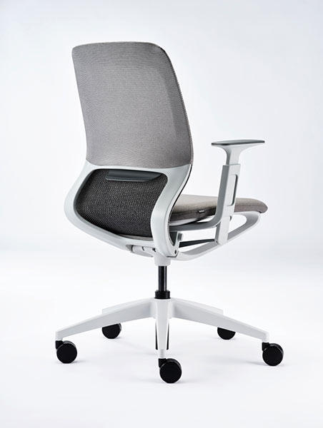 Light grey SE Motion Net task chair